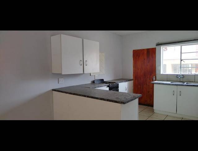 2 BEDROOM APARTMENT FOR SALE IN ELSBURG